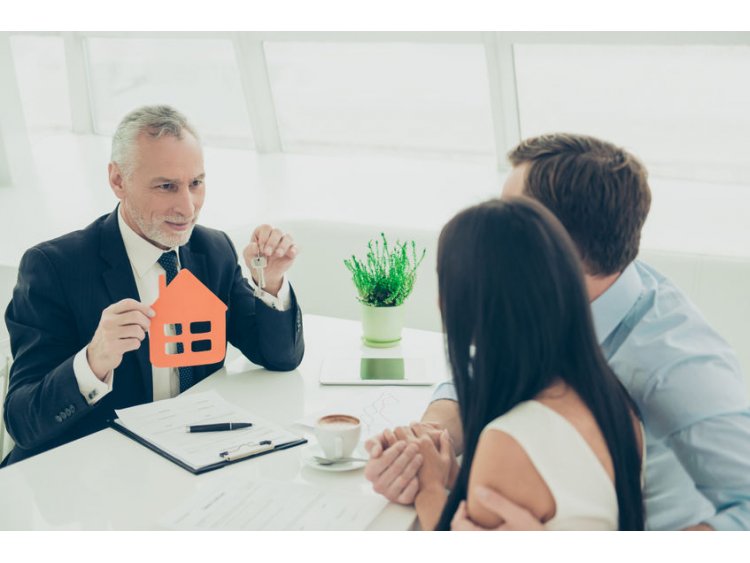 Comment un promoteur immobilier à Chasselay assure-t-il le respect des normes environnementales ?