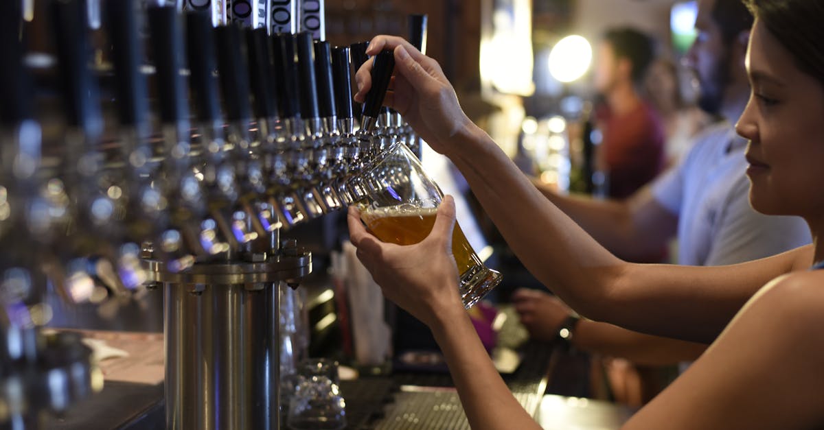 Découvrez l’univers de la bière artisanale sur Arbre à Bière