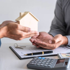 Pourquoi faire intervenir un expert immobilier à Lyon avant d’acheter un bien immobilier ancien ?