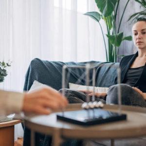 L’hypnose est-elle adaptée aux adolescents souffrant d’angoisse à Lyon ?
