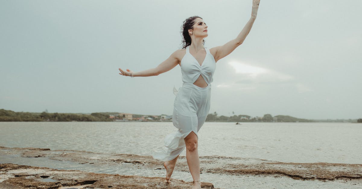 Découvrez la tendance des robes vert d’eau pour toutes les occasions