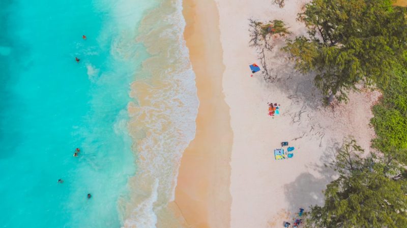 Les meilleures serviettes de plage : comment bien choisir pour l’été ?