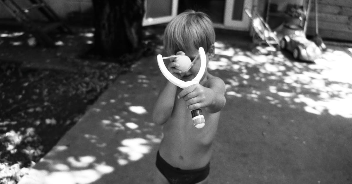 découvrez l'univers fascinant des slingshots, ces lanceurs de projectiles emblématiques alliant physique et amusement. explorez nos conseils, astuces et les différents types de slingshots pour apprendre à les utiliser en toute sécurité et maximiser votre expérience de tir.