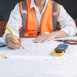 Comment un PPPT à Marseille permet de repérer les éléments structurels fragilisés dans les bâtiments construits avant 1950 ?