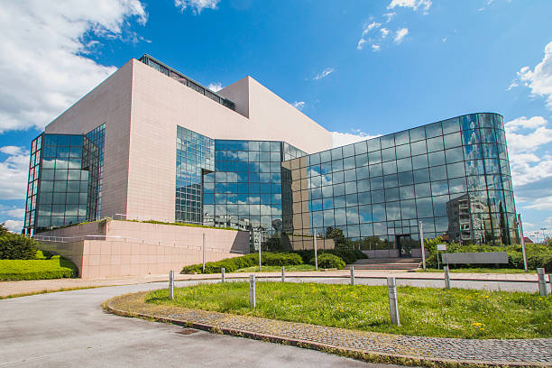 Comment appliquer le Décret Tertiaire pour les propriétaires de bâtiments tertiaires sur un site complexe ?