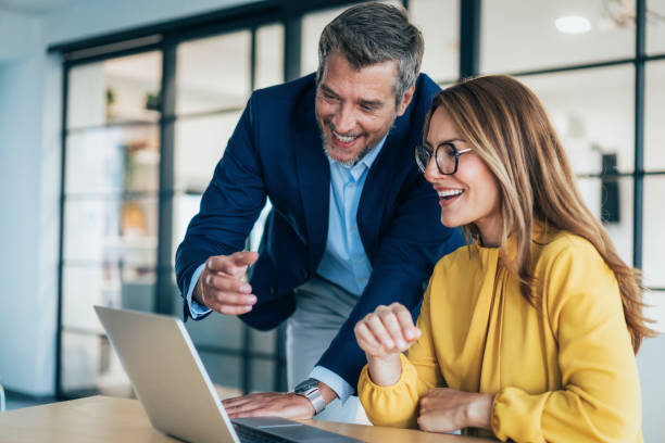 Pourquoi une communication digitale Paris est-elle 2 fois plus efficace avec une stratégie multicanale ?